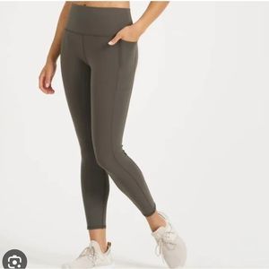 Vuori Studio Leggings